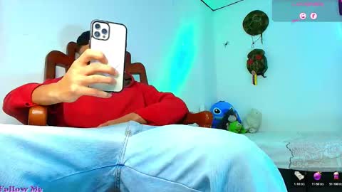 Jimm  Independent Model  online show from 12.04.25