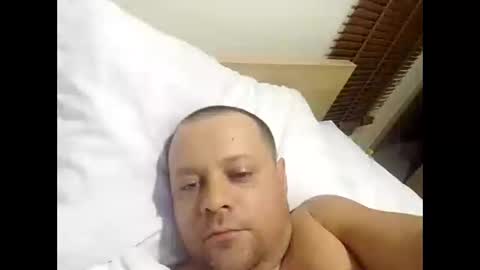 Snapshot of jimmy18love chatting on 09.18.25 jimmy18love online show from 09.18.25