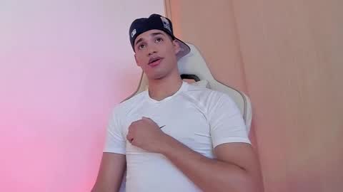 Jimmy Leeh online show from 12.08.24