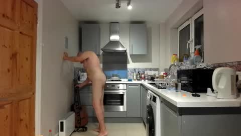 Snapshot of jimmybenido chatting on 10.27.25 Jim Redgewell online show from 10.27.25