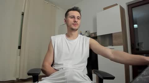 Snapshot of jimmys_style chatting on 10.19.25 AlphaJimmy online show from 10.19.25