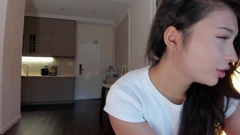 Snapshot of jina_meow chatting on 05.25.26 Jina meow online show from 05.25.26