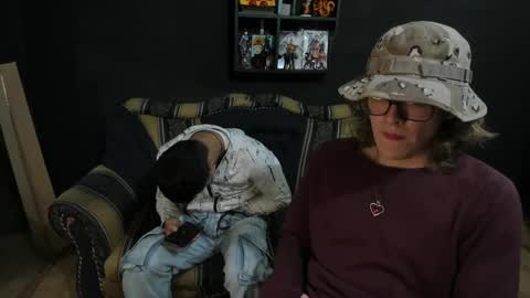 Snapshot of jinnbook chatting on 12.16.24 JinnBook online show from 12.16.24