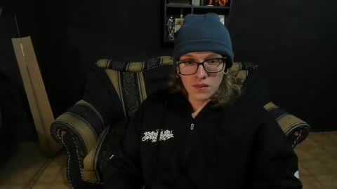 Snapshot of jinnbook chatting on 12.19.24 JinnBook online show from 12.19.24