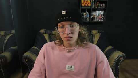 Snapshot of jinnbook chatting on 01.29.25 JinnBook online show from 01.29.25