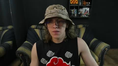 Snapshot of jinnbook chatting on 02.03.25 JinnBook online show from 02.03.25