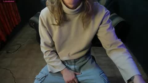 Snapshot of jinnbook chatting on 10.23.25 JinnBook online show from 10.23.25