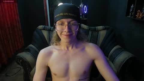 Snapshot of jinnbook chatting on 10.25.25 JinnBook online show from 10.25.25