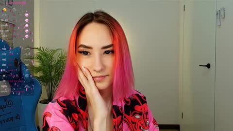 Snapshot of jinx_boom chatting on 02.05.25 jinx_boom online show from 02.05.25