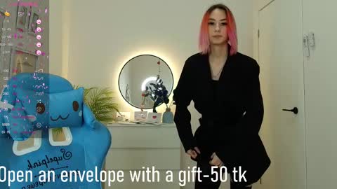 Snapshot of jinx_boom chatting on 02.12.25 jinx_boom online show from 02.12.25