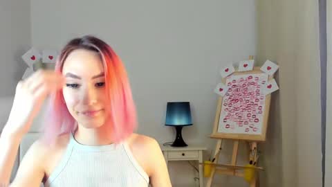 Snapshot of jinx_boom chatting on 02.21.25 jinx_boom online show from 02.21.25