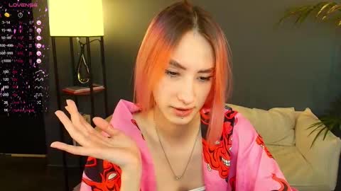 Snapshot of jinx_boom chatting on 02.27.25 jinx_boom online show from 02.27.25