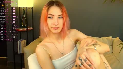 Snapshot of jinx_boom chatting on 02.27.25 jinx_boom online show from 02.27.25