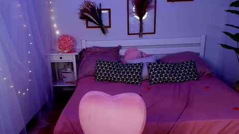 Snapshot of jinx_boom chatting on 03.07.25 jinx_boom online show from 03.07.25