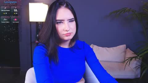 Snapshot of jinx_boom chatting on 11.15.25 jinx_boom online show from 11.15.25