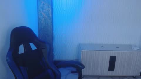 Snapshot of jinx_candy chatting on 01.16.26 JINX CANDY online show from 01.16.26