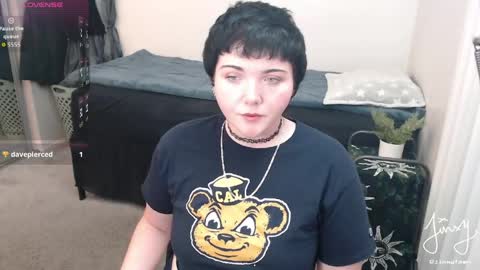 Snapshot of jinxyfawn chatting on 05.18.26 jinxyfawn online show from 05.18.26