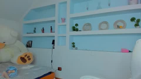 Snapshot of jisselle chatting on 01.05.26 Juliee online show from 01.05.26