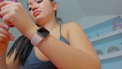 Snapshot of jisselle chatting on 01.13.26 Juliee online show from 01.13.26