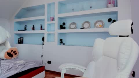 Snapshot of jisselle chatting on 03.11.26 Juliee online show from 03.11.26