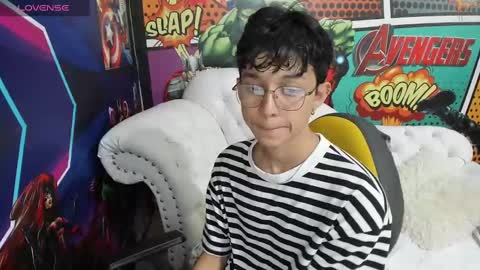 Snapshot of jisus_cat chatting on 01.18.25 Jisus online show from 01.18.25