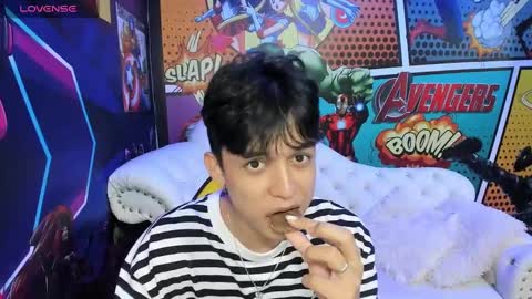 Snapshot of jisus_cat chatting on 03.08.25 Jisus online show from 03.08.25