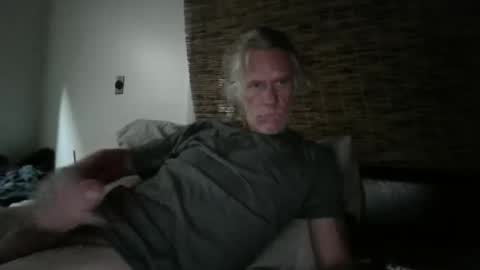 jizzmitten5 online show from 05.29.26