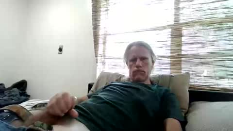 jizzmitten5 online show from 06.11.26