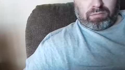 Snapshot of jj350ss chatting on 10.17.25 jj350ss online show from 10.17.25