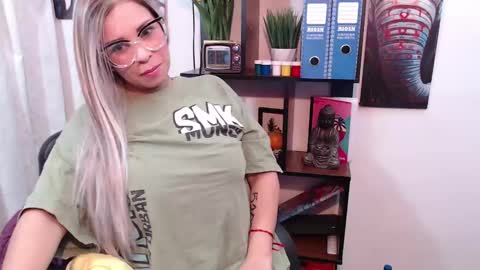 Jade M  online show from 02.28.25