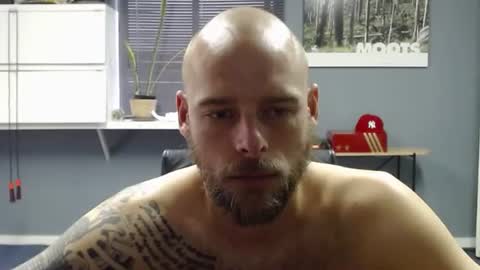 JamesJan van Rebel online show from 01.01.25