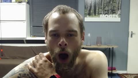 JamesJan van Rebel online show from 11.04.25