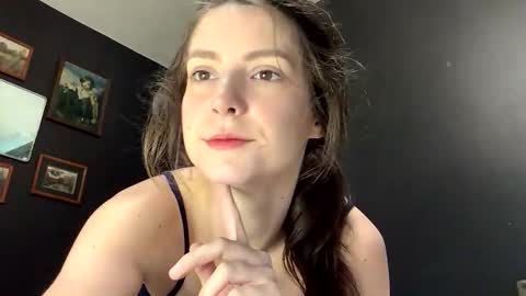 jlynn1997 online show from 04.15.26