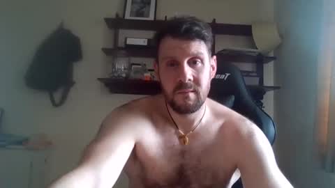 Snapshot of jmakk99 chatting on 04.14.26 jmakk99 online show from 04.14.26