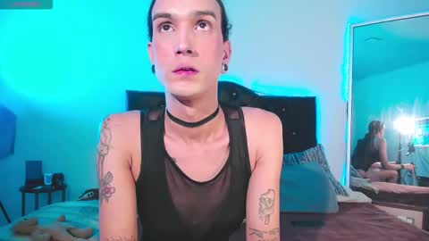 Snapshot of joaisaza chatting on 02.24.26 Joa Isaza online show from 02.24.26