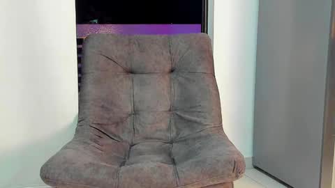 JOAN SAENZ online show from 01.09.25