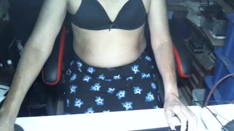 Snapshot of joanacd1 chatting on 10.17.25 Joana online show from 10.17.25
