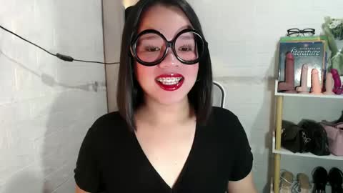 Joana online show from 02.20.25