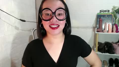 Joana online show from 02.20.25