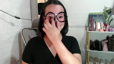 Joana online show from 02.26.25