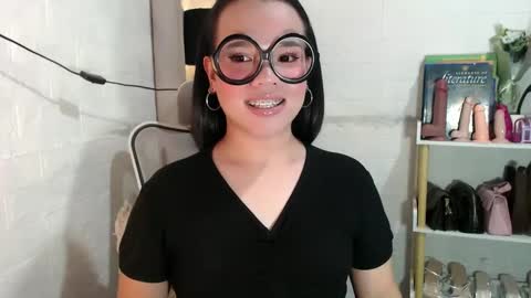 Joana online show from 02.28.25