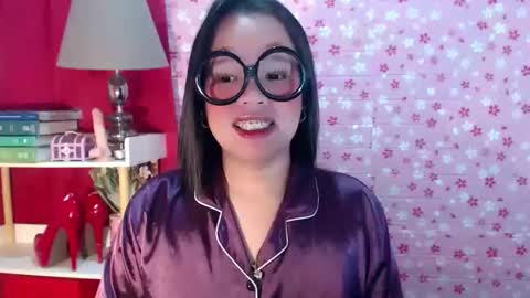 Joana online show from 10.04.25