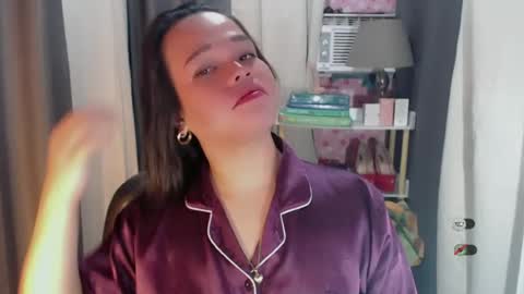 Snapshot of joanagorgeous chatting on 06.24.26 Joana online show from 06.24.26