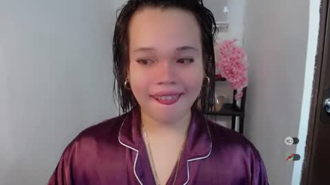 Snapshot of joanagorgeous chatting on 07.17.26 Joana online show from 07.17.26
