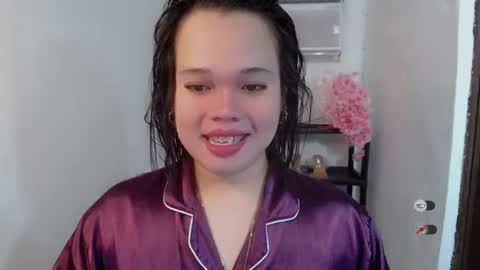 Snapshot of joanagorgeous chatting on 07.23.26 Joana online show from 07.23.26