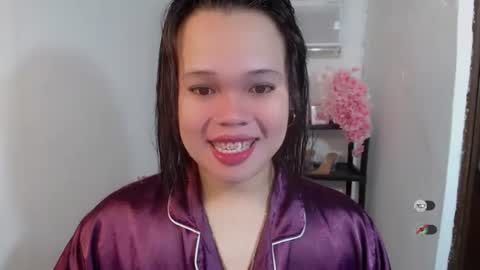 Snapshot of joanagorgeous chatting on 07.25.26 Joana online show from 07.25.26