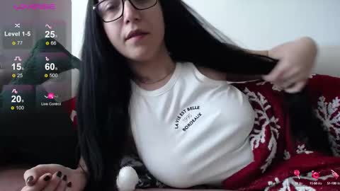 Snapshot of joanna_cw chatting on 02.21.25 Jo online show from 02.21.25