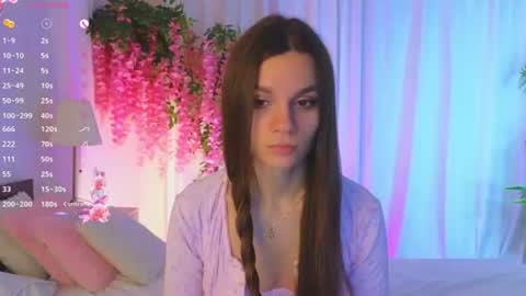 Snapshot of joannerichardson chatting on 07.27.26 Eva online show from 07.27.26