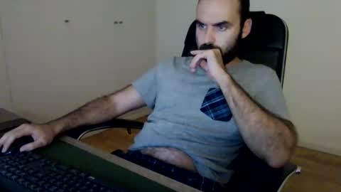 joaodias_18 online show from 10.15.25