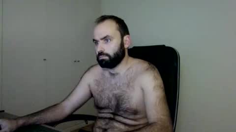 joaodias_18 online show from 10.29.25